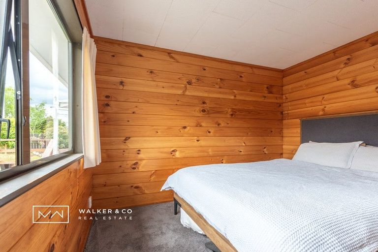 Photo of property in 84 Holdsworth Avenue, Trentham, Upper Hutt, 5018