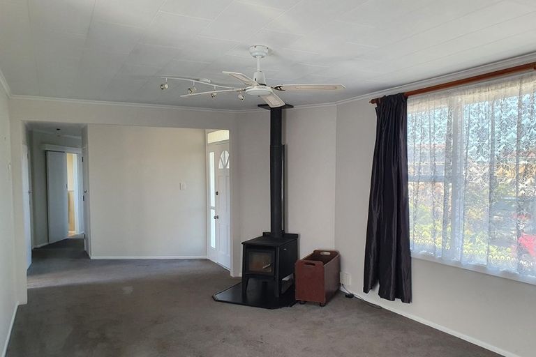 Photo of property in 47 Aotea Crescent, Tokoroa, 3420