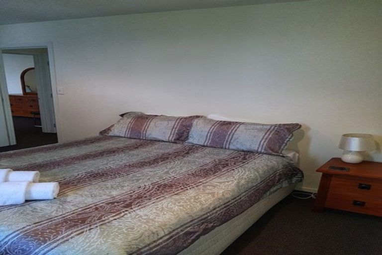 Photo of property in 514 Barbadoes Street, Edgeware, Christchurch, 8013