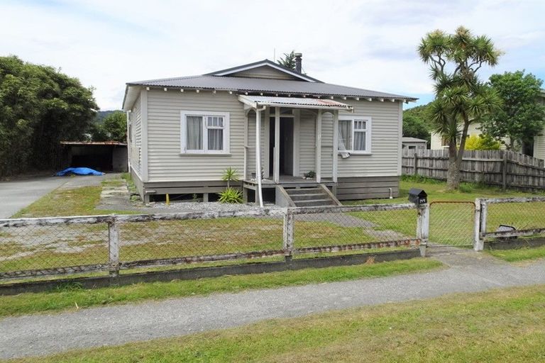 Photo of property in 149 High Street, Greymouth, 7805