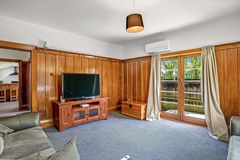 Photo of property in 1/36 Frankleigh Street, Somerfield, Christchurch, 8024