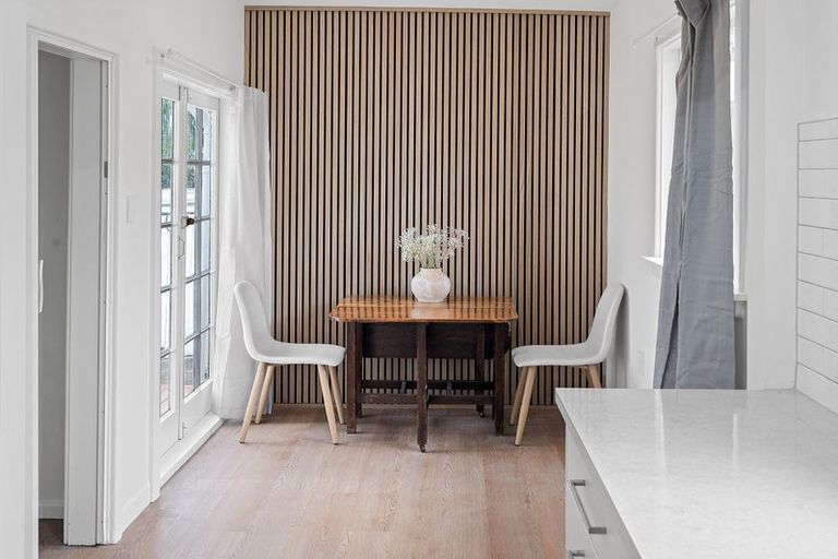 Photo of property in 267 Centaurus Road, Saint Martins, Christchurch, 8022