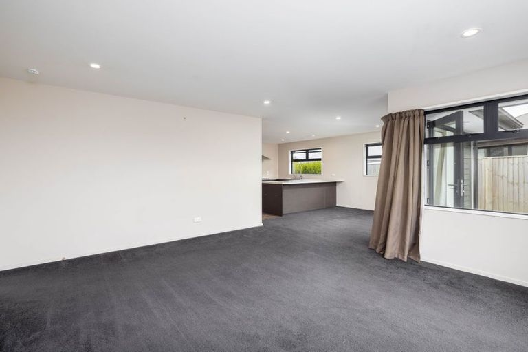 Photo of property in 3 Helmore Street, Rangiora, 7400