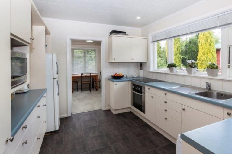 Photo of property in 4 Ardmore Place, Bishopdale, Christchurch, 8053