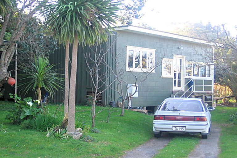 Photo of property in 3 Bongard Road, Whitianga, 3510