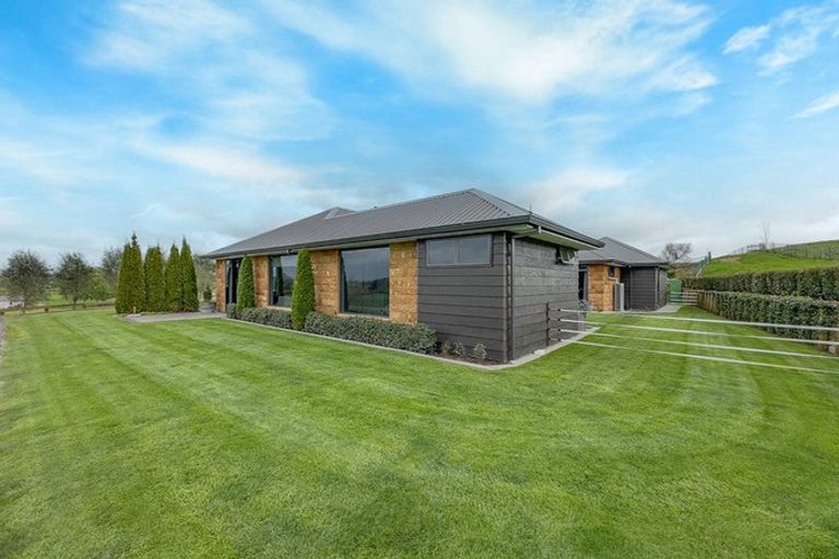 Photo of property in 496b Puketutu Road, Matamata, 3472