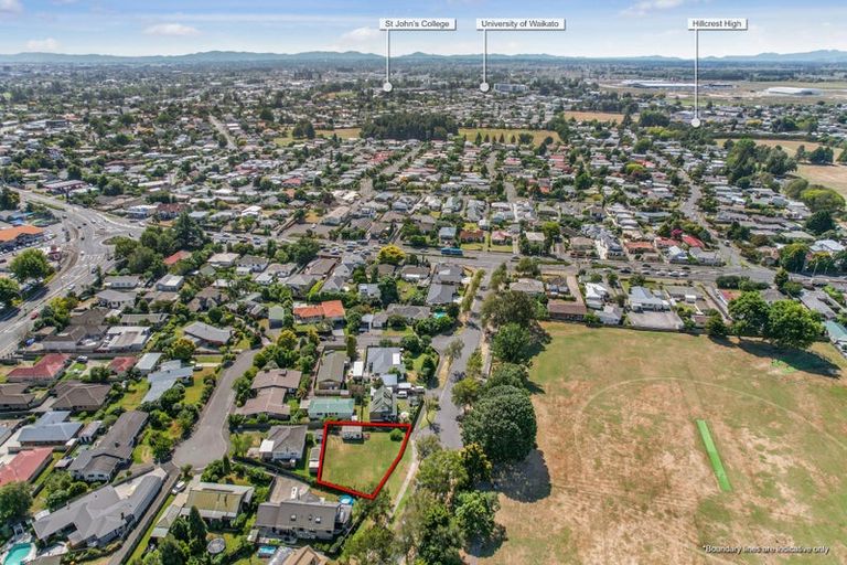 Photo of property in 6c Mullane Street, Hillcrest, Hamilton, 3216