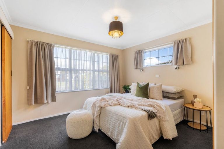 Photo of property in 21 Paradise Place, Milson, Palmerston North, 4414