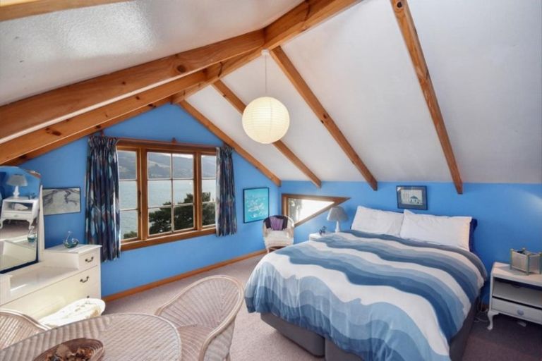 Photo of property in 6 Marion Street, Macandrew Bay, Dunedin, 9014