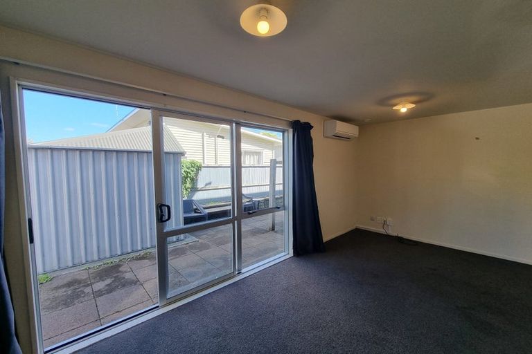 Photo of property in 105a Elizabeth Street, Riccarton, Christchurch, 8041