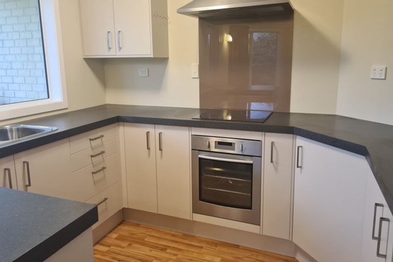 Photo of property in 4 Tararua Crescent, Carterton, 5713