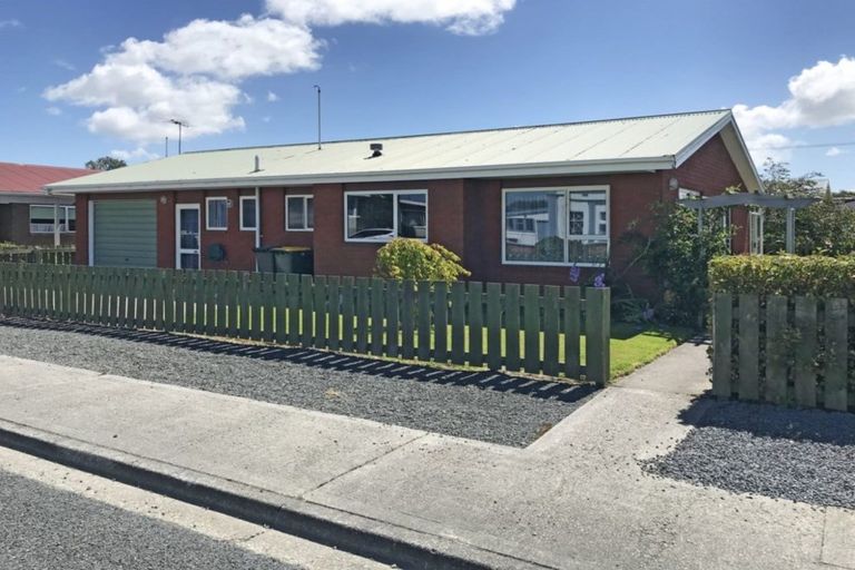 Photo of property in 7 Douglas Street, Balclutha, 9230