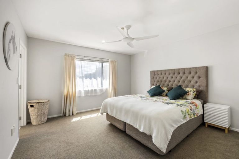 Photo of property in Casa Bella, 1/427 Albany Highway, Albany, Auckland, 0632