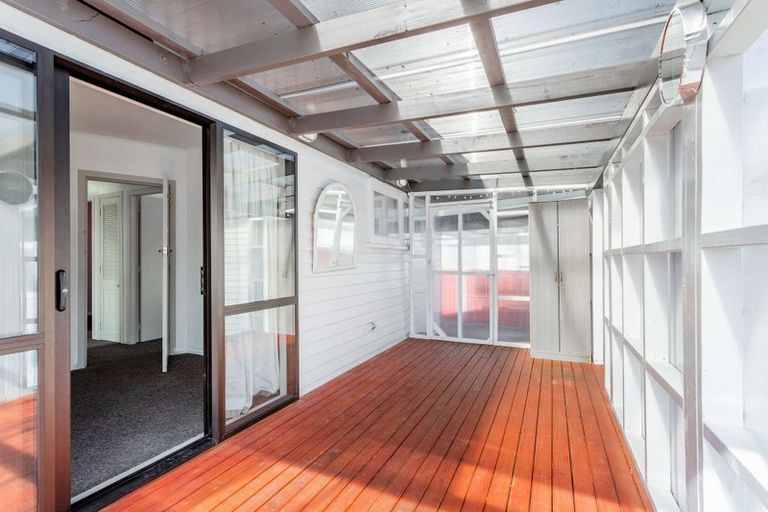 Photo of property in 51 Parkway, Wainuiomata, Lower Hutt, 5014