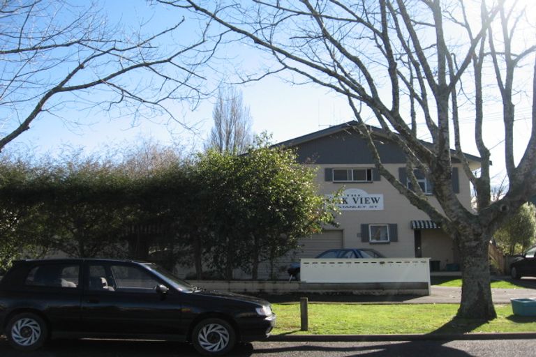Photo of property in 12/3 Stanley Street, Claudelands, Hamilton, 3214