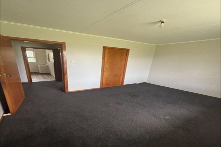 Photo of property in 20 Mouatt Street, Waitara, 4320