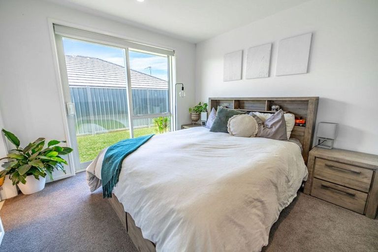 Photo of property in 106 Sentinel Avenue, Omokoroa, 3114