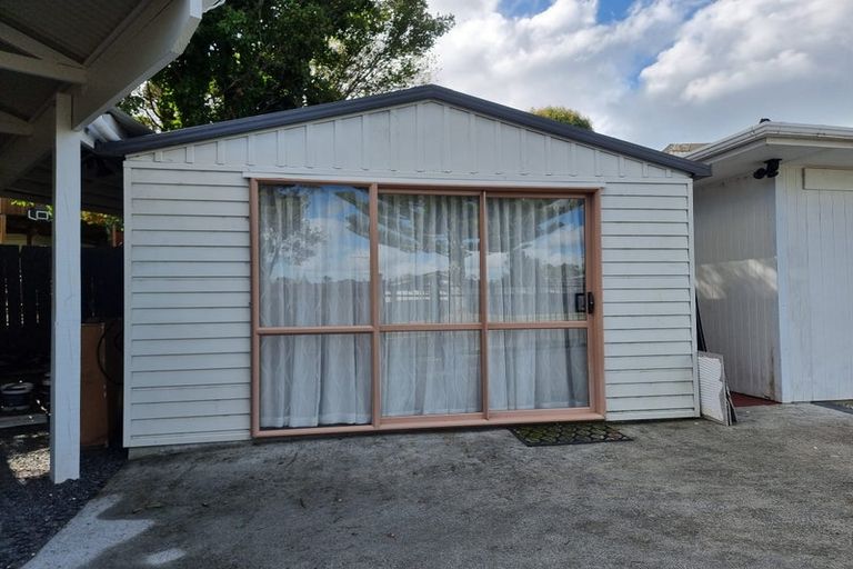 Photo of property in 168 Weatherly Road, Torbay, Auckland, 0630