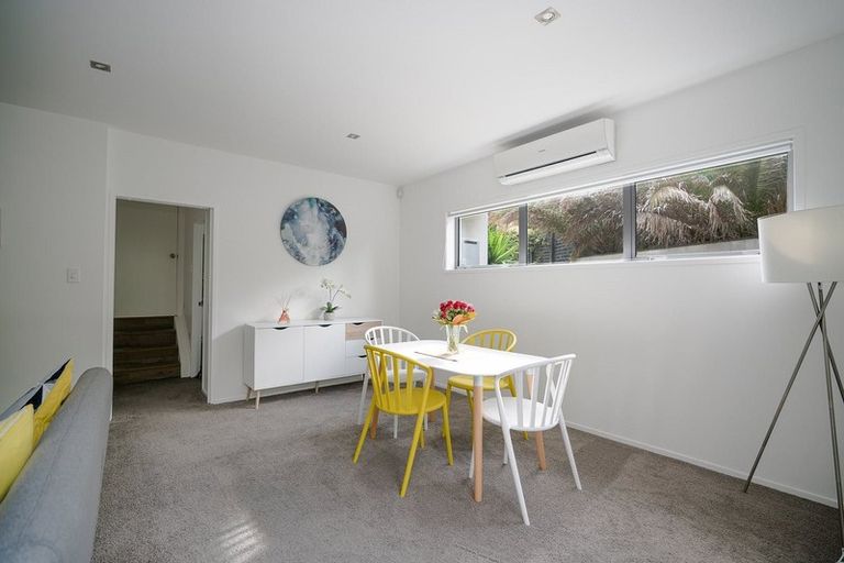 Photo of property in 1/11 Garmons Way, Castor Bay, Auckland, 0620