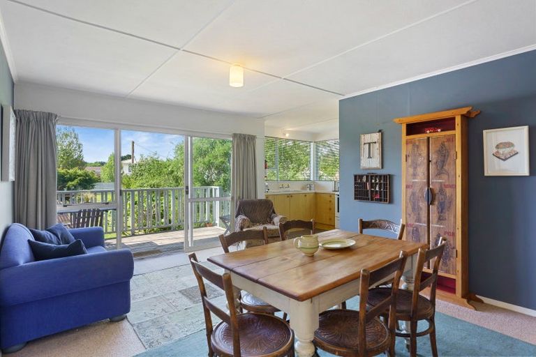 Photo of property in 3 Arthur Street, Waikawa Beach, Levin, 5573