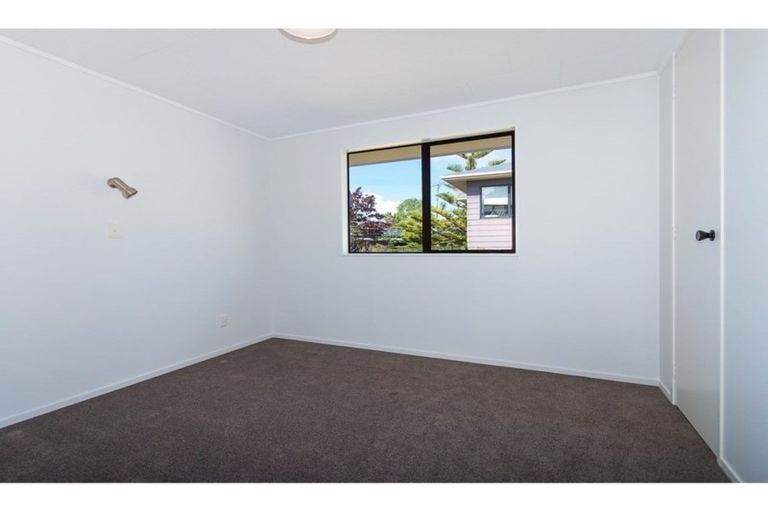 Photo of property in 7d Collingwood Road, Waiuku, 2123