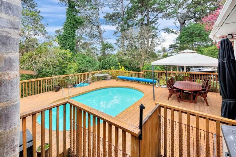 Photo of property in 43 Glendene Avenue, Glendene, Auckland, 0602