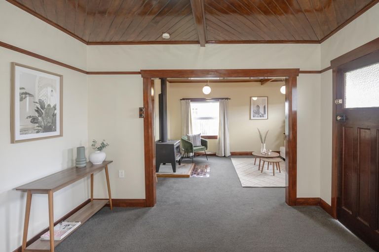 Photo of property in 24 Lune Street, South Hill, Oamaru, 9400