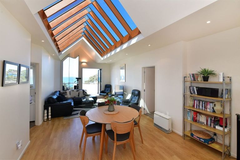 Photo of property in 44 Marellen Drive, Red Beach, 0932