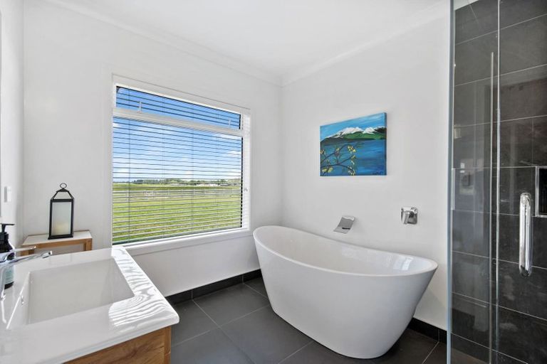 Photo of property in 50/500 Kinloch Road, Kinloch, Taupo, 3377