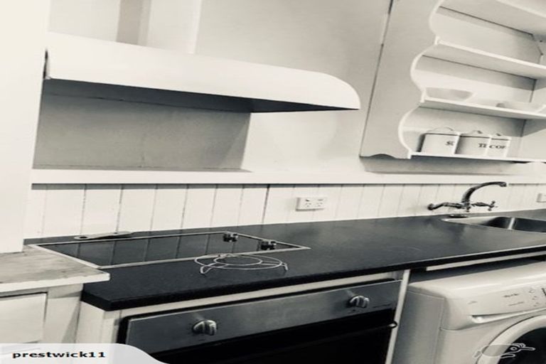 Photo of property in 1/34 Heriot Row, Dunedin Central, Dunedin, 9016