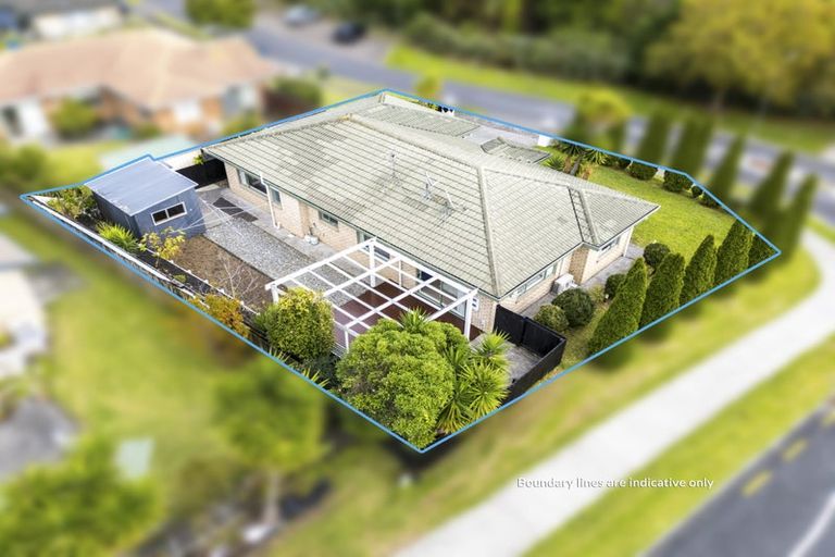 Photo of property in 2 Ferngrove Avenue, Ranui, Auckland, 0612