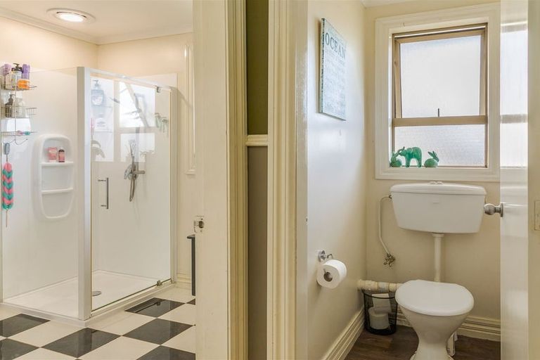 Photo of property in 32 Brougham Street, Westport, 7825