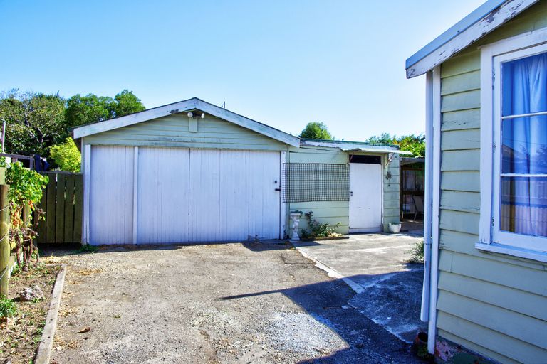 Photo of property in 20 Sussex Street, Masterton, 5810