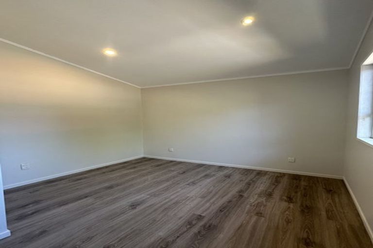 Photo of property in 16 Riverlea Road, Whenuapai, Auckland, 0618