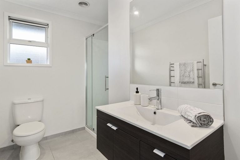 Photo of property in 11 Batty Street, Papamoa Beach, Papamoa, 3118