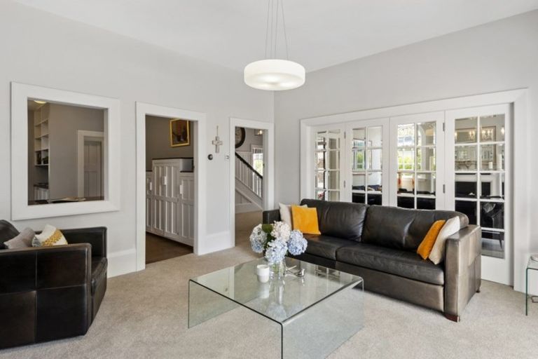 Photo of property in 22 Wai-iti Terrace, Burnside, Christchurch, 8053