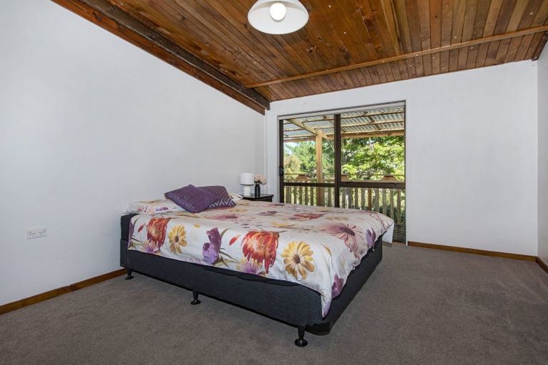 Photo of property in 1214 Paparoa-oakleigh Road, Taipuha, Whangarei, 0178