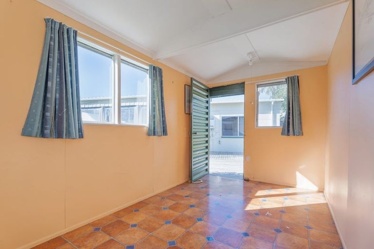 Photo of property in 196 Cook Drive, Whitianga, 3510