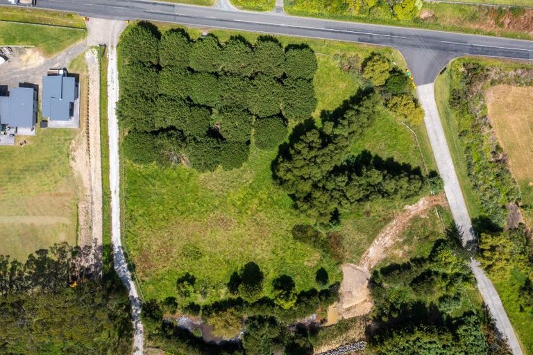 Photo of property in 400 Duck Road, Stillwater, Silverdale, 0993