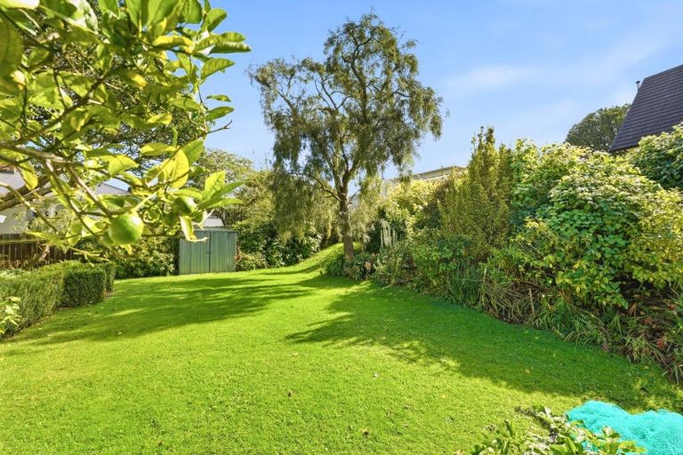 Photo of property in 80 Great North Road, Saint Johns Hill, Whanganui, 4500