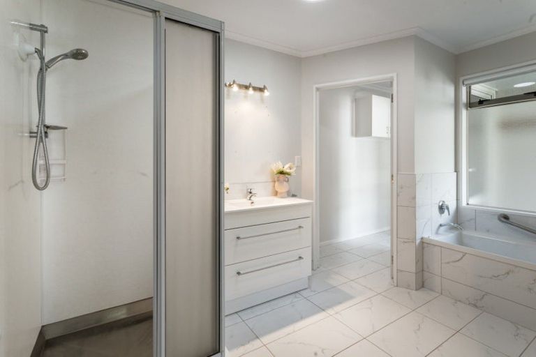 Photo of property in 204e Beach Road, Katikati, 3178