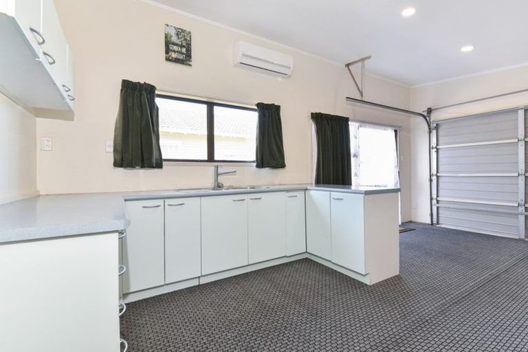 Photo of property in 47 Plunket Avenue, Papatoetoe, Auckland, 2104