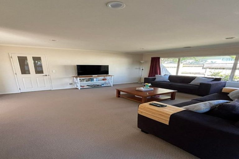 Photo of property in 70a Rimu Road, Raumati Beach, Paraparaumu, 5032