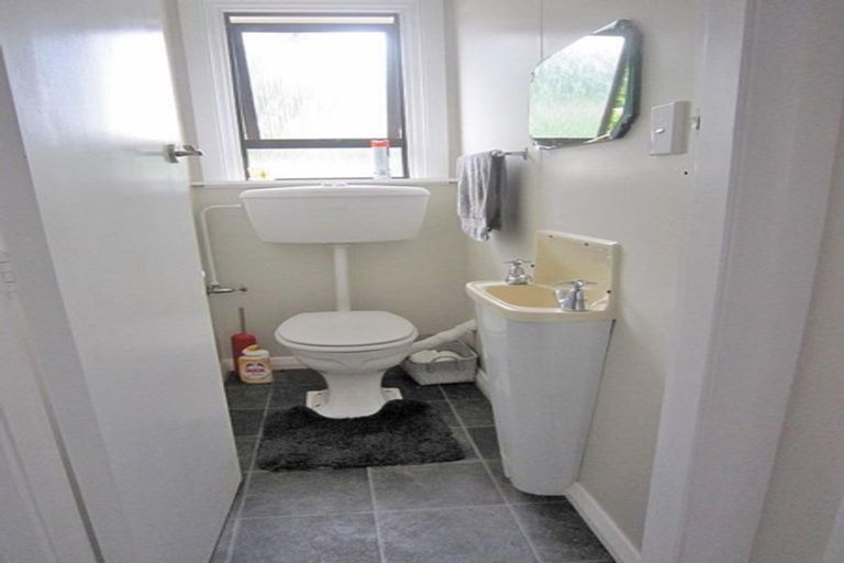 Photo of property in 2 Pages Road, Marchwiel, Timaru, 7910