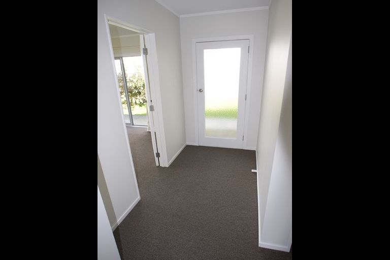 Photo of property in 20 Birdwood Road, Pukekohe, 2120