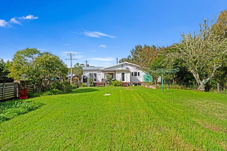 Photo of property in 3 Cane Road, Waimauku, 0812