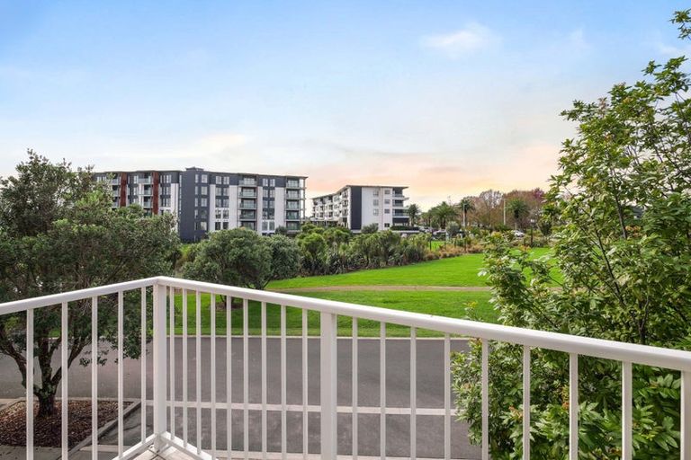 Photo of property in 8 Toheroa Street, Hobsonville, Auckland, 0616