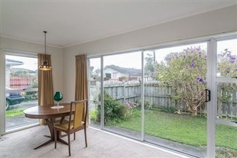 Photo of property in 22a Buckley Grove, Paraparaumu, 5032