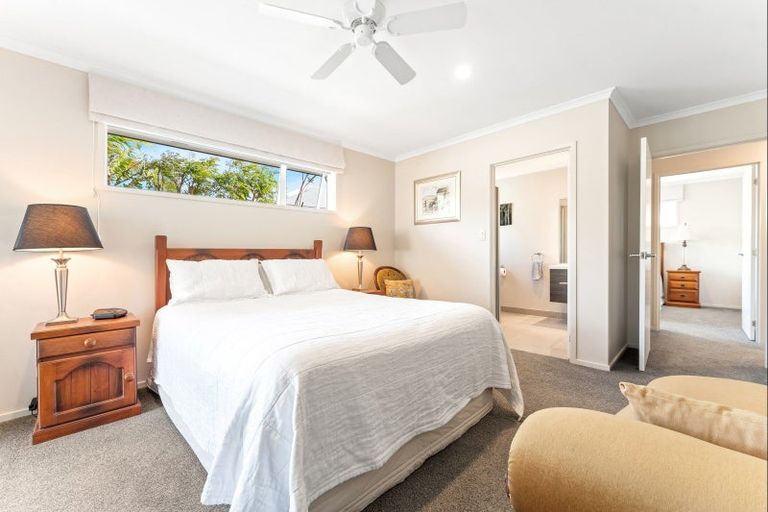 Photo of property in 20 Kokihi Lane, Snells Beach, 0920