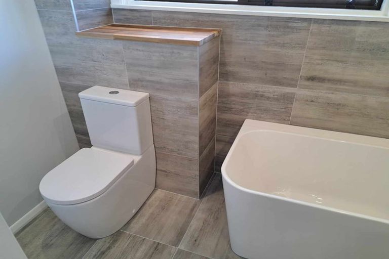 Photo of property in 3a Nuku Street, Strathmore Park, Wellington, 6022